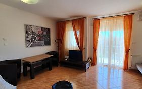 Bazsi Golden Beach Apartman